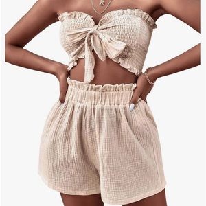 Adorable gently used tube top & shorts set!